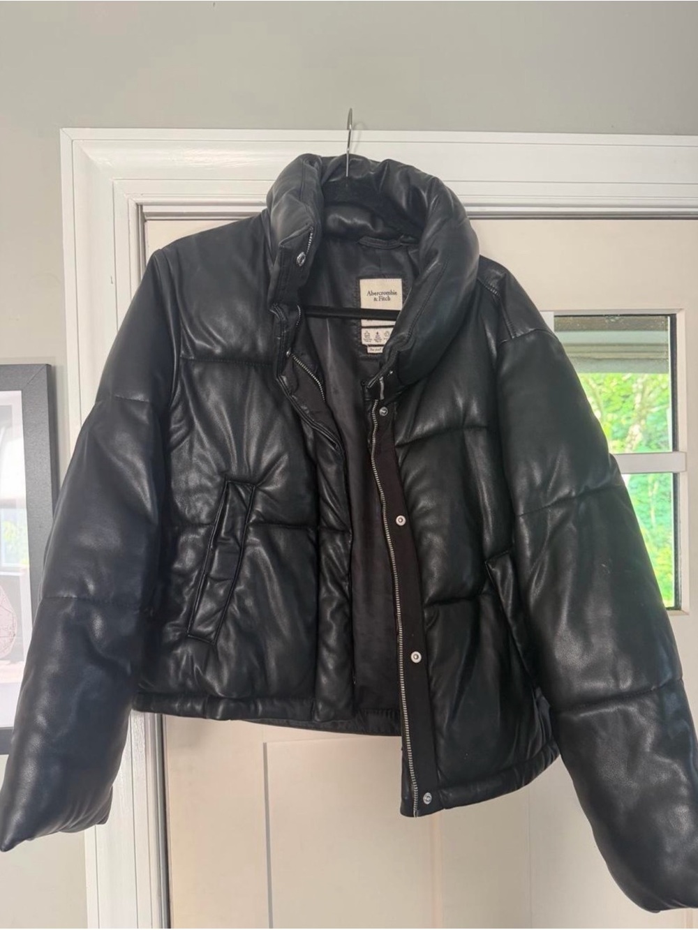 Abercrombie & Fitch Black Quilted Leather Puffer Jacket